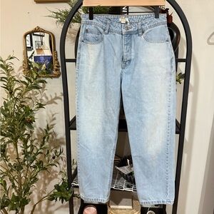 Roxy Light Blue Straight Leg Jeans size 28